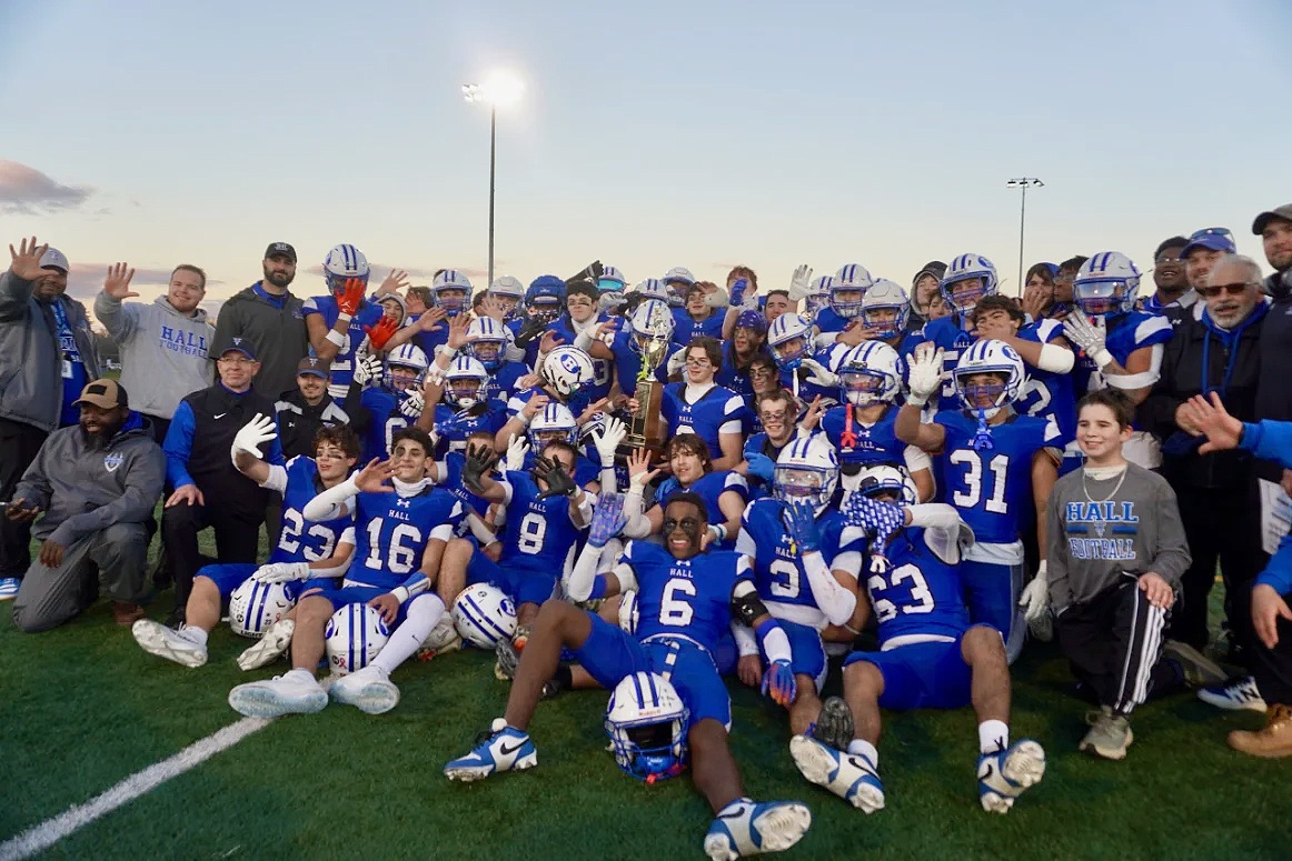 Hall Titans on the sideline